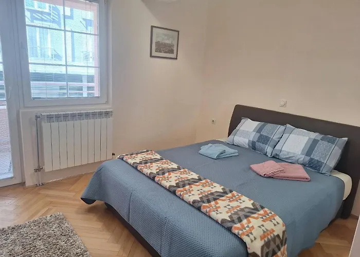 One Bedroom In - Center Skopje