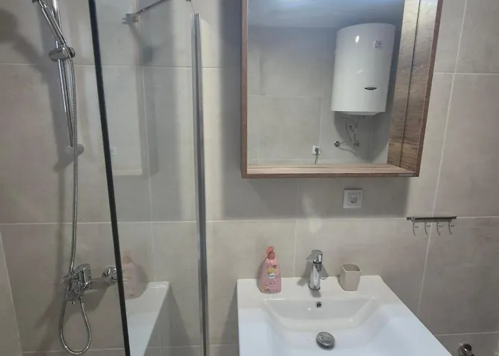 One Bedroom In - Center Apartment Skopje